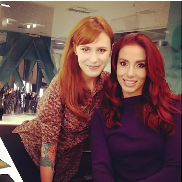 Tânia Khalill ruiva