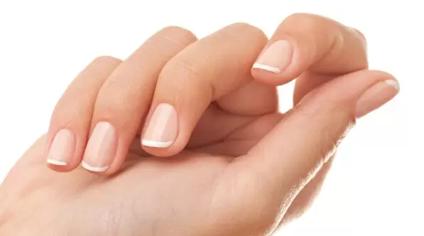 unhas fortes