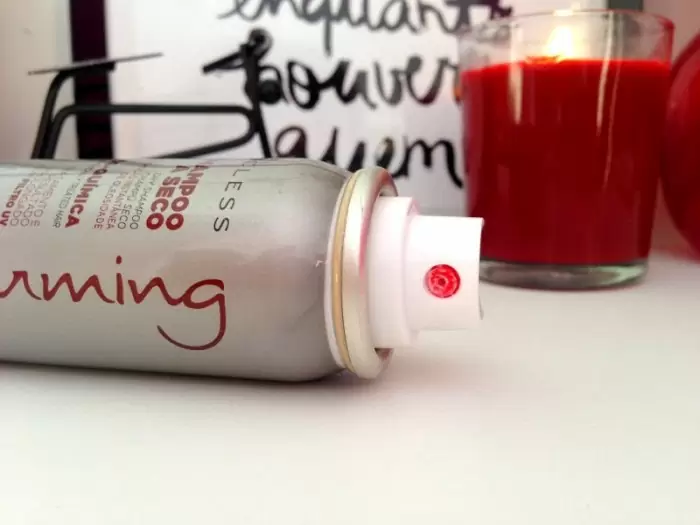 Shampoo a Seco Charming Pós-Química 