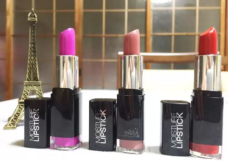 Moisture-Lipstick-By-Kiss-New-York!