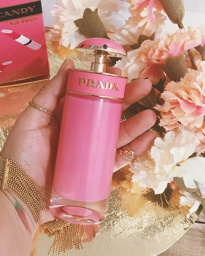 resenha perfume prada candy gloss juro valendo perfumando