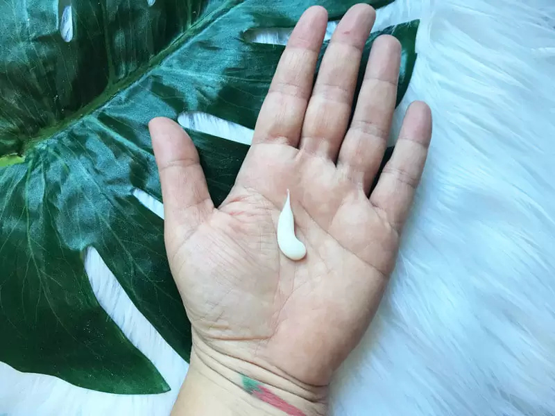 Defrizante Nutri Selante Restore Premium Amávia