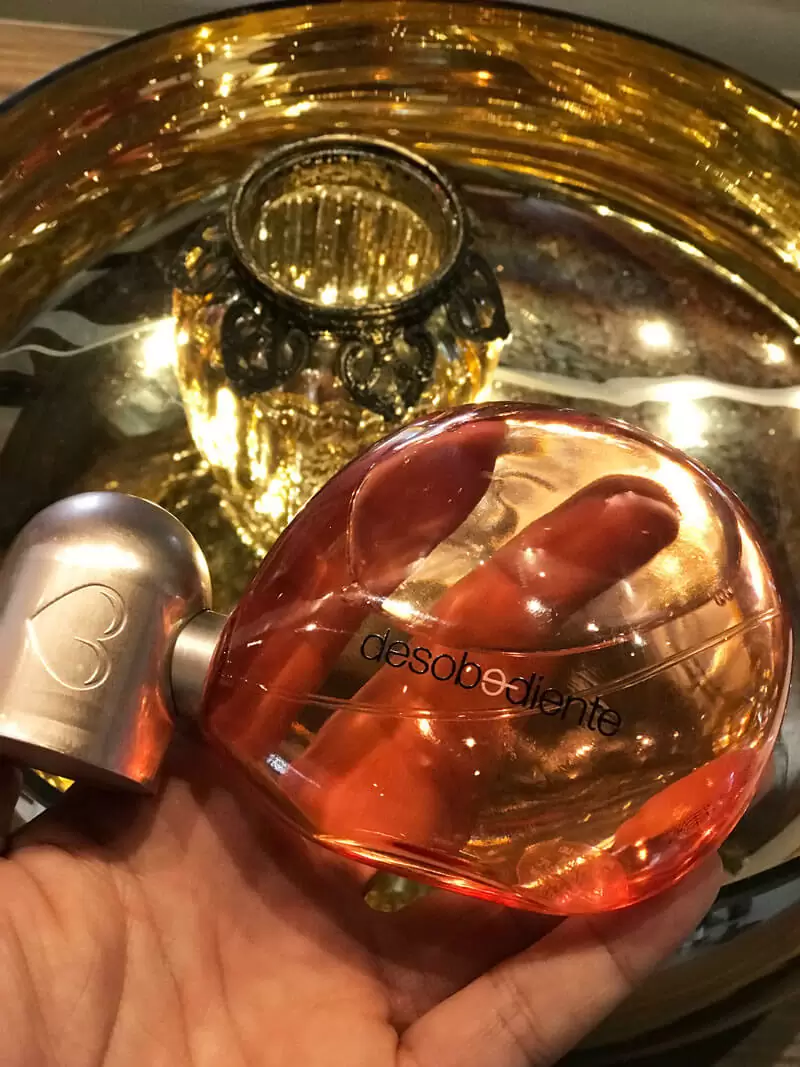 perfume desobediente